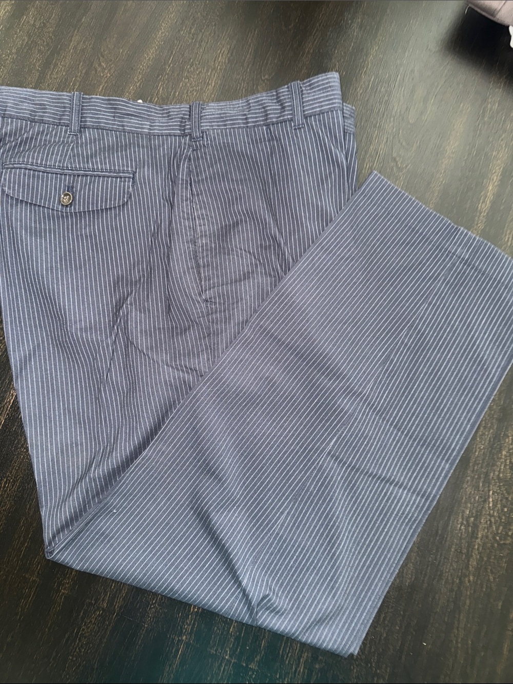 Banana Republic Gray Pinstripe pants 023